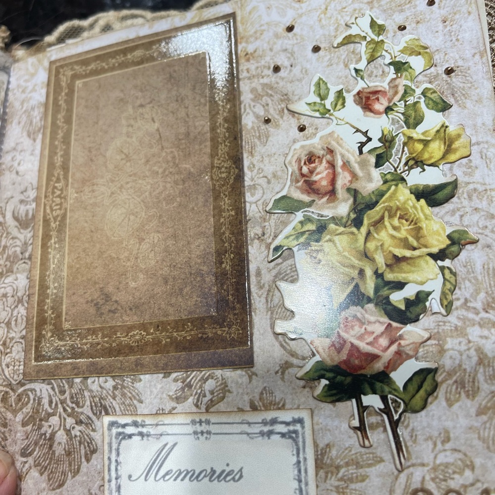 SOLD Junk journal SOLD - Picture 8 of 15